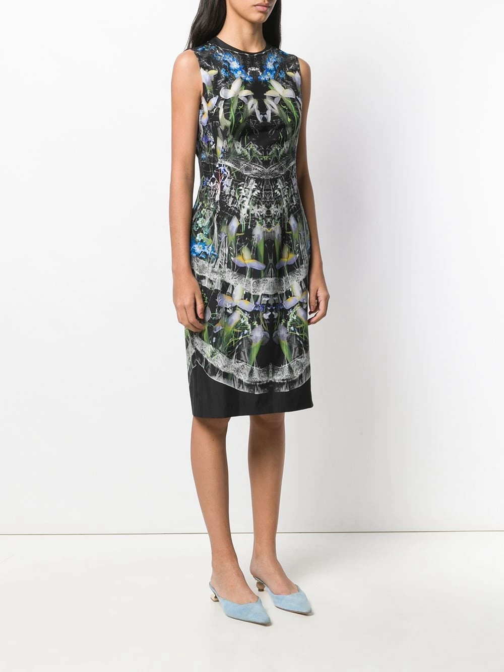 Discount โ Alexander McQueen Hologram print ๐ dress ๐ 3 Alexander McQueen hologram print dress