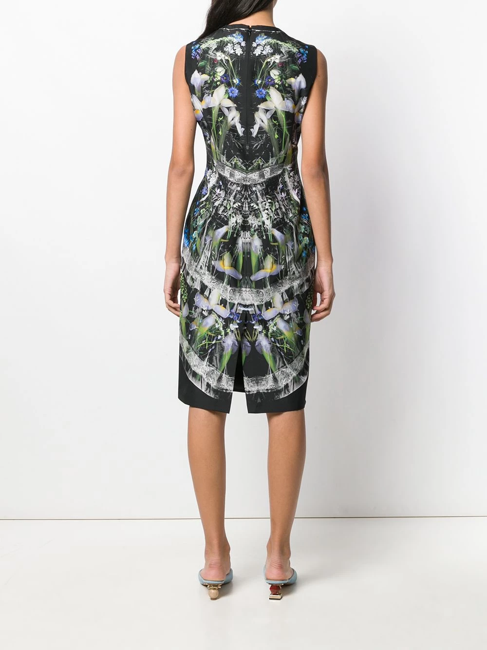 Discount โ Alexander McQueen Hologram print ๐ dress ๐ 4 Alexander McQueen hologram print dress