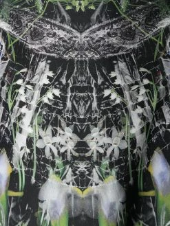 Discount โ Alexander McQueen Hologram print ๐ dress ๐ 9 Alexander McQueen hologram print dress