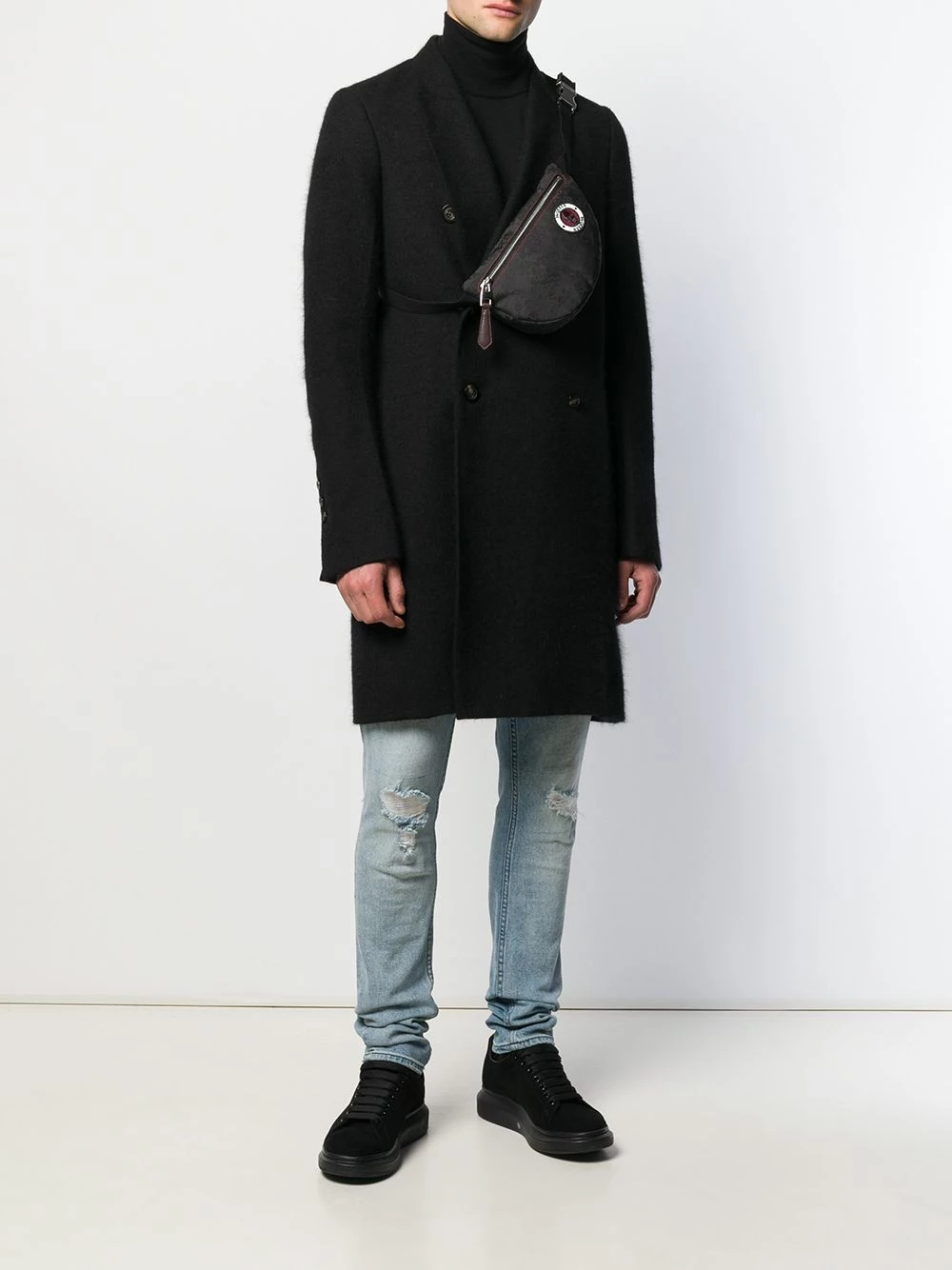 Flash Sale โญ Alexander McQueen Skull print belt bag ๐ฏ 2 Alexander McQueen skull-print belt bag