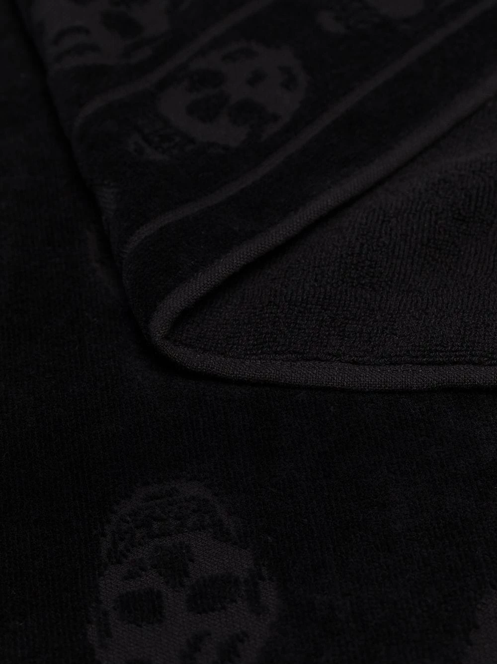 Hot Sale 🔥 Alexander McQueen Flocked cotton beach towel 🎉 3 Alexander McQueen flocked cotton beach towel