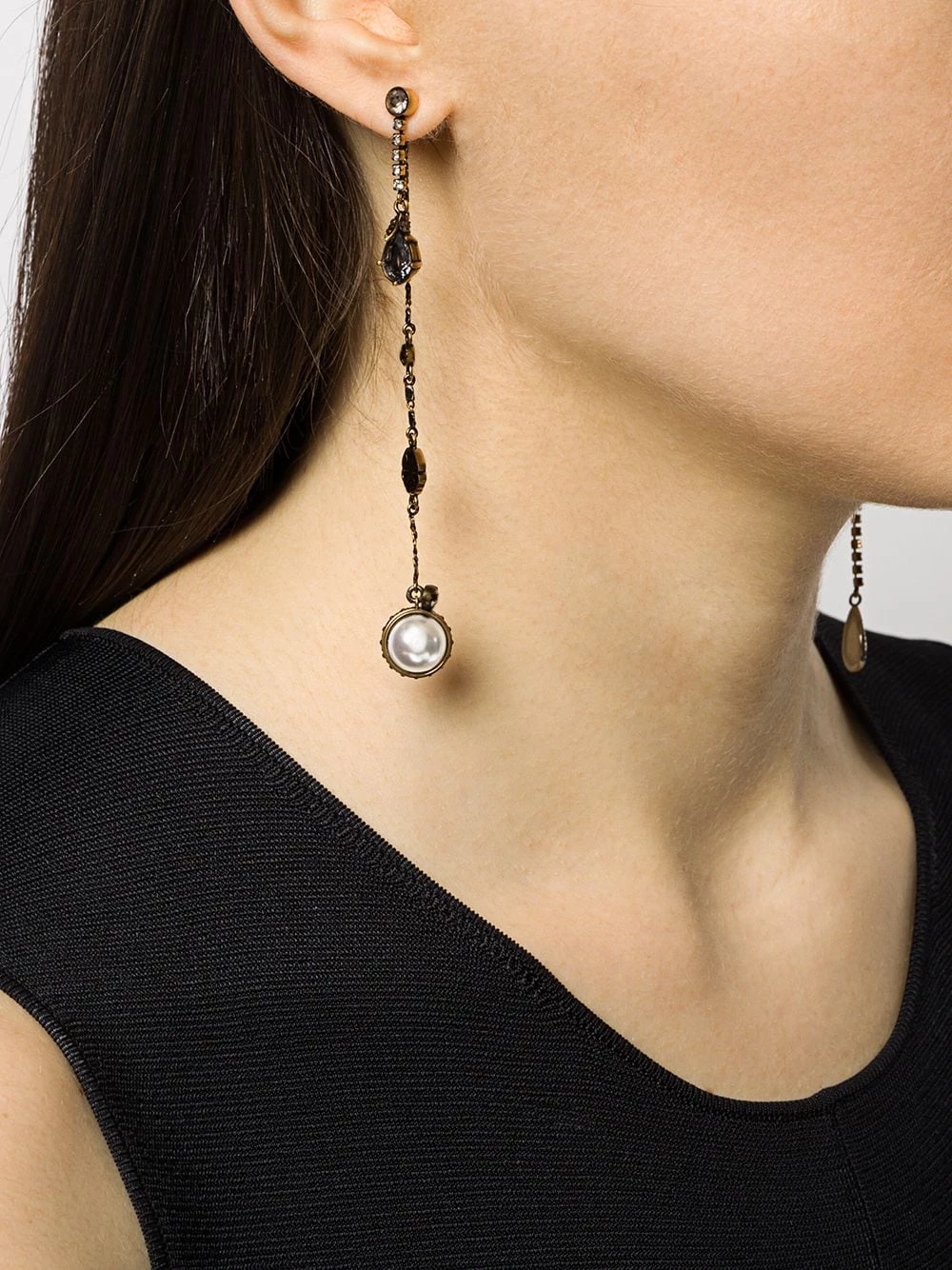 Cheapest 🎉 Alexander McQueen Mismatched chain drop earrings 🔥 2 Alexander McQueen mismatched chain drop earrings