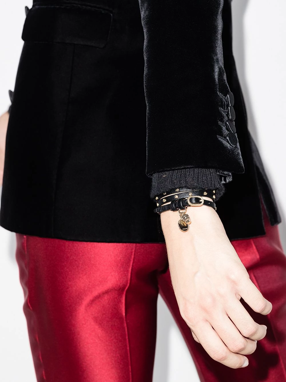 Deals ๐ฏ Alexander McQueen Skull stud wraparound bracelet ๐ 2 Alexander McQueen skull stud wraparound bracelet