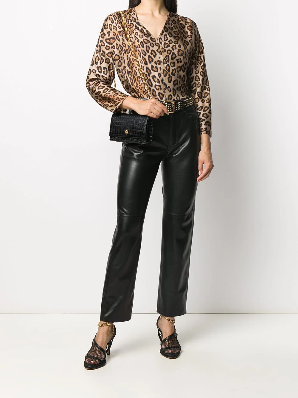 Best reviews of 🔥 Alexander McQueen Mini Skull crossbody bag 🔔 2 Alexander McQueen mini Skull crossbody bag