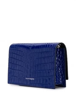 Brand new โ๏ธ Alexander McQueen Small Skull crodolie embossed crossbody bag ๐ 7 Alexander McQueen small Skull crodolie-embossed crossbody bag