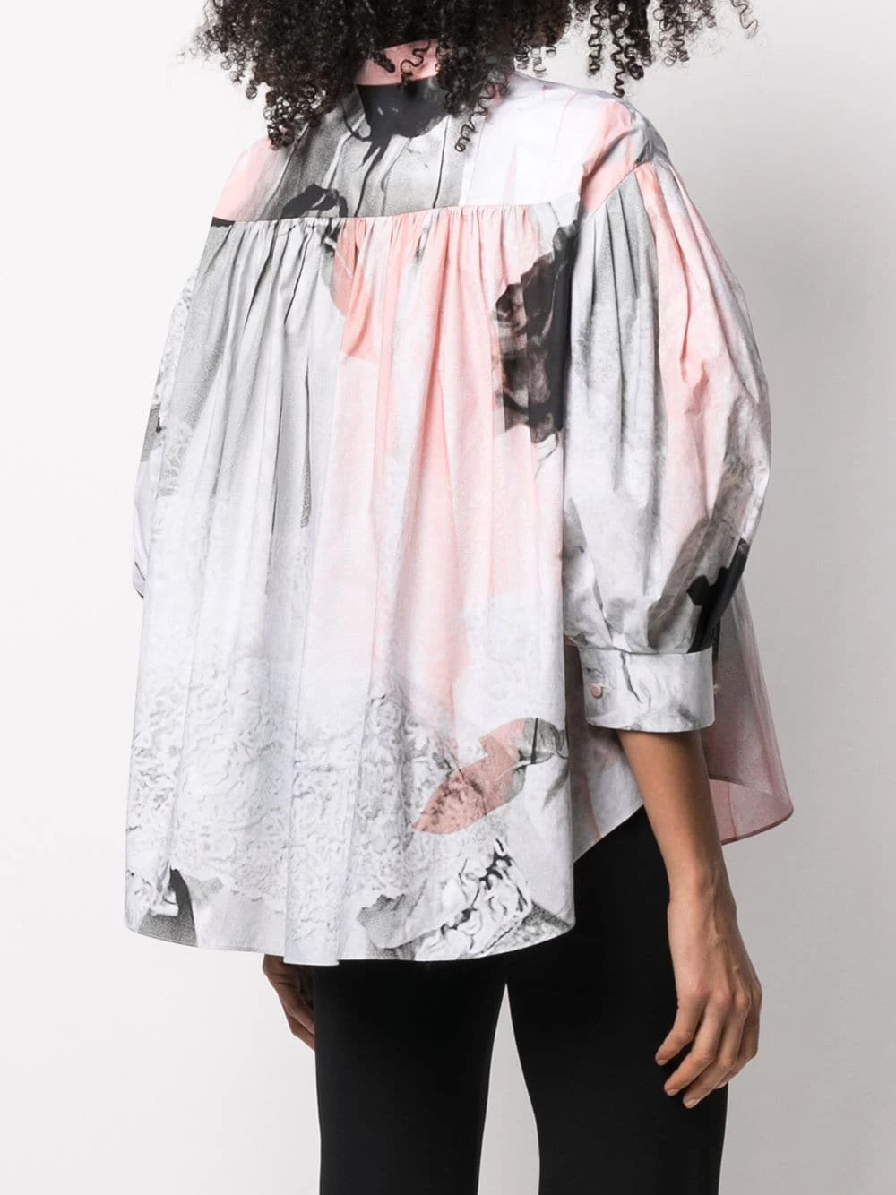Wholesale โ Alexander McQueen Trompe l'ลil rose print ๐ shirt ๐ 4 Alexander McQueen trompe-l'ลil rose-print shirt