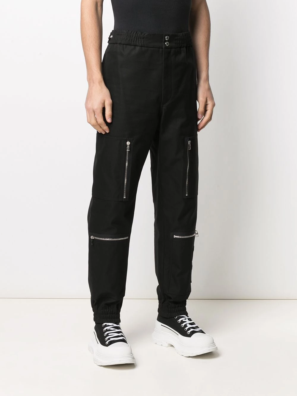 Promo ๐ Alexander McQueen Multi pocket cuffed trousers โจ 3 Alexander McQueen multi-pocket cuffed trousers