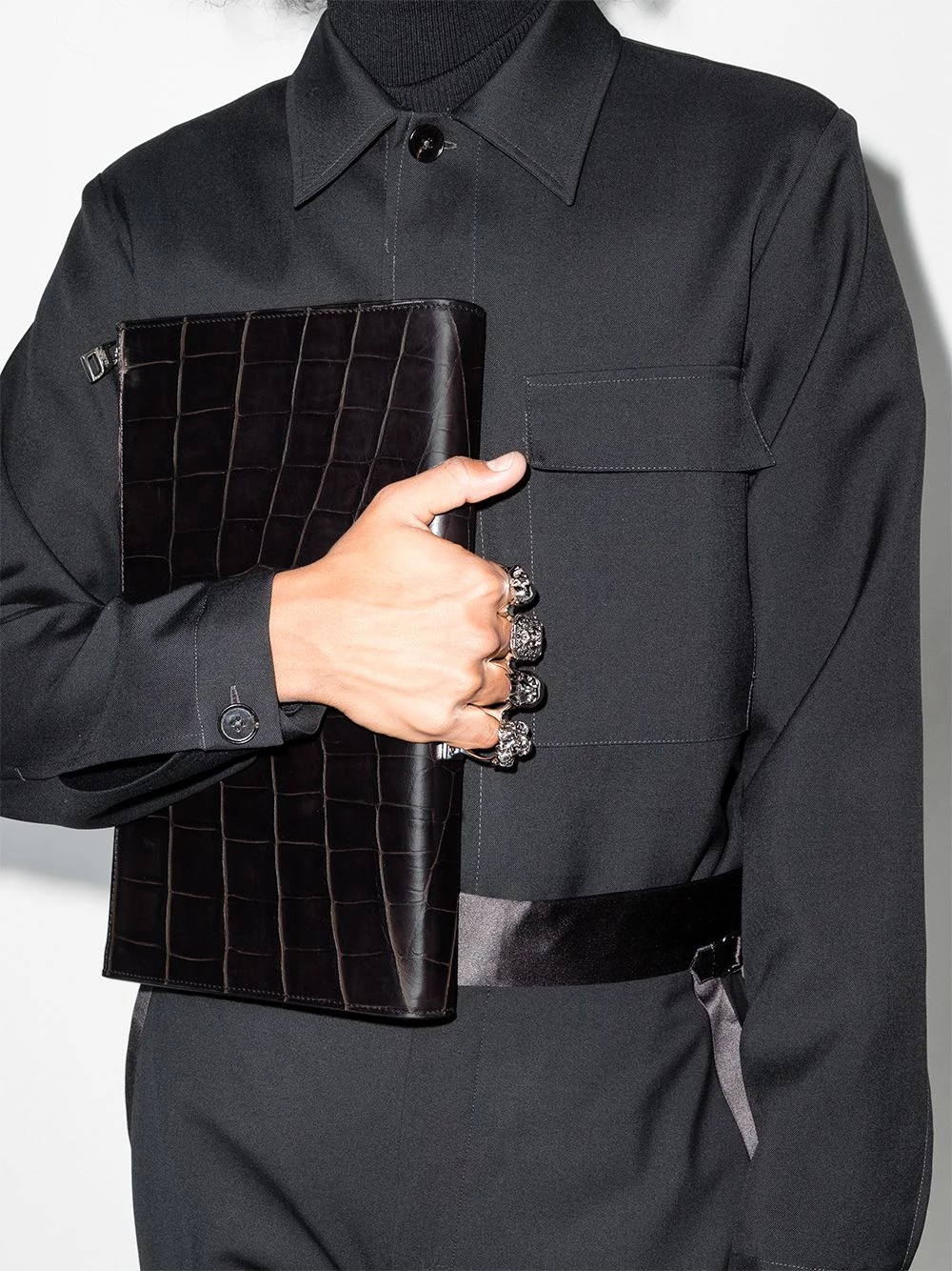 Cheapest 🎉 Alexander McQueen Four Ring zipper pouch 🔔 2 Alexander McQueen Four-Ring zipper pouch