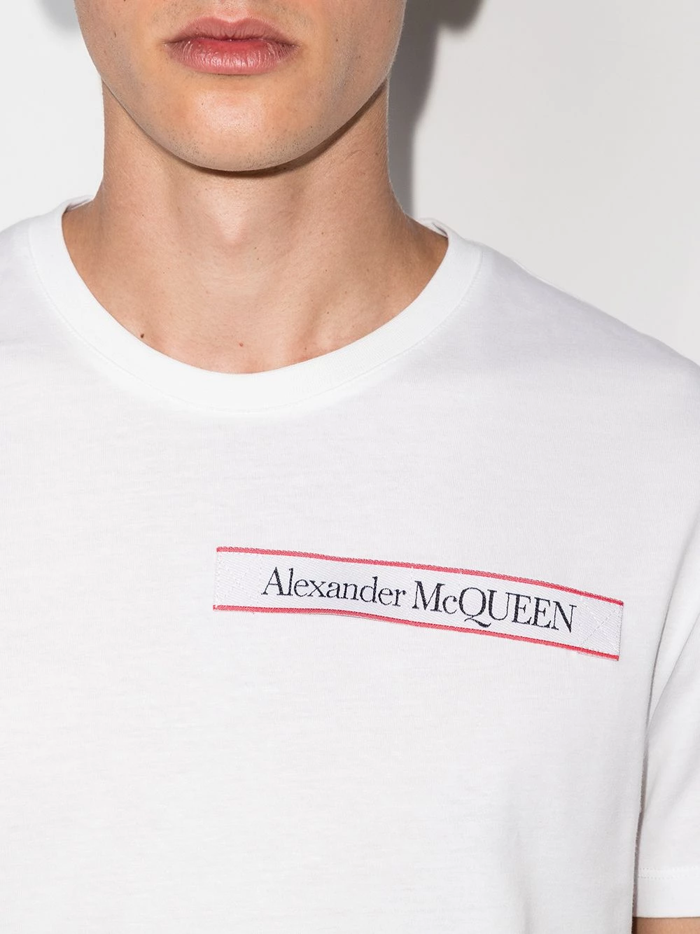 Budget 👍 Alexander McQueen Logo tape short sleeve T 👕 shirt 😉 4 Alexander McQueen logo tape short-sleeve T-shirt