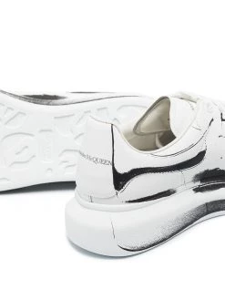 Alexander McQueen Oversized trompe-l'œil sneakers