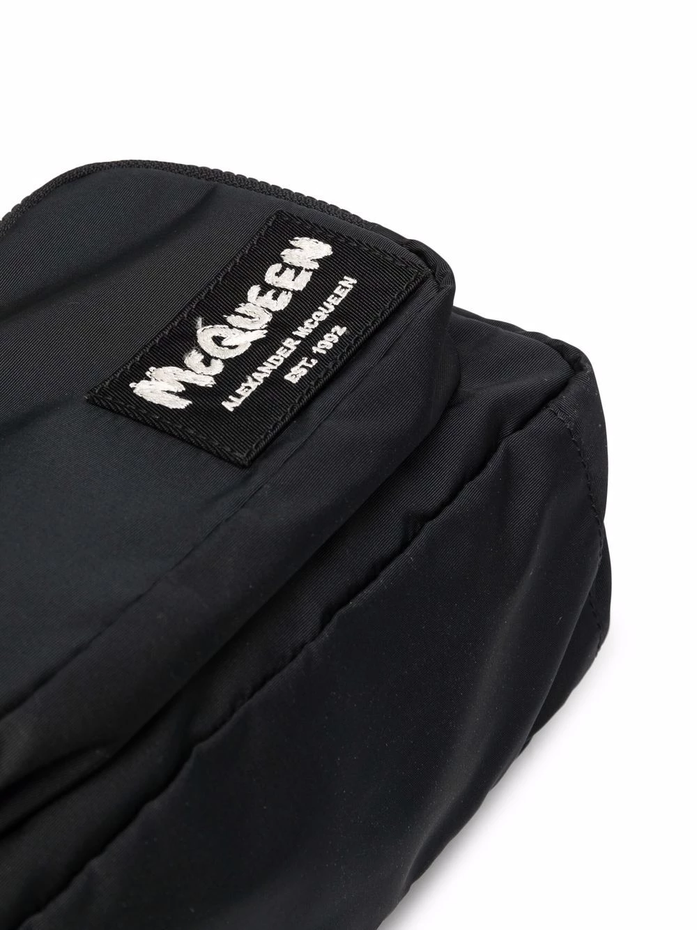 Best reviews of โค๏ธ Alexander McQueen Logo patch crossbody bag ๐ 4 Alexander McQueen logo-patch crossbody bag