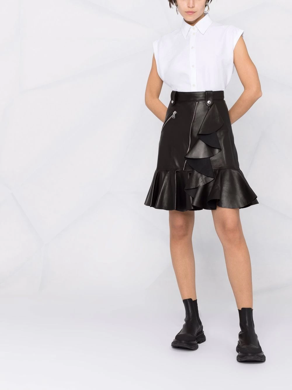 Budget 🔔 Alexander McQueen Peplum hem 👗 skirt 🤩 2 Alexander McQueen peplum-hem skirt