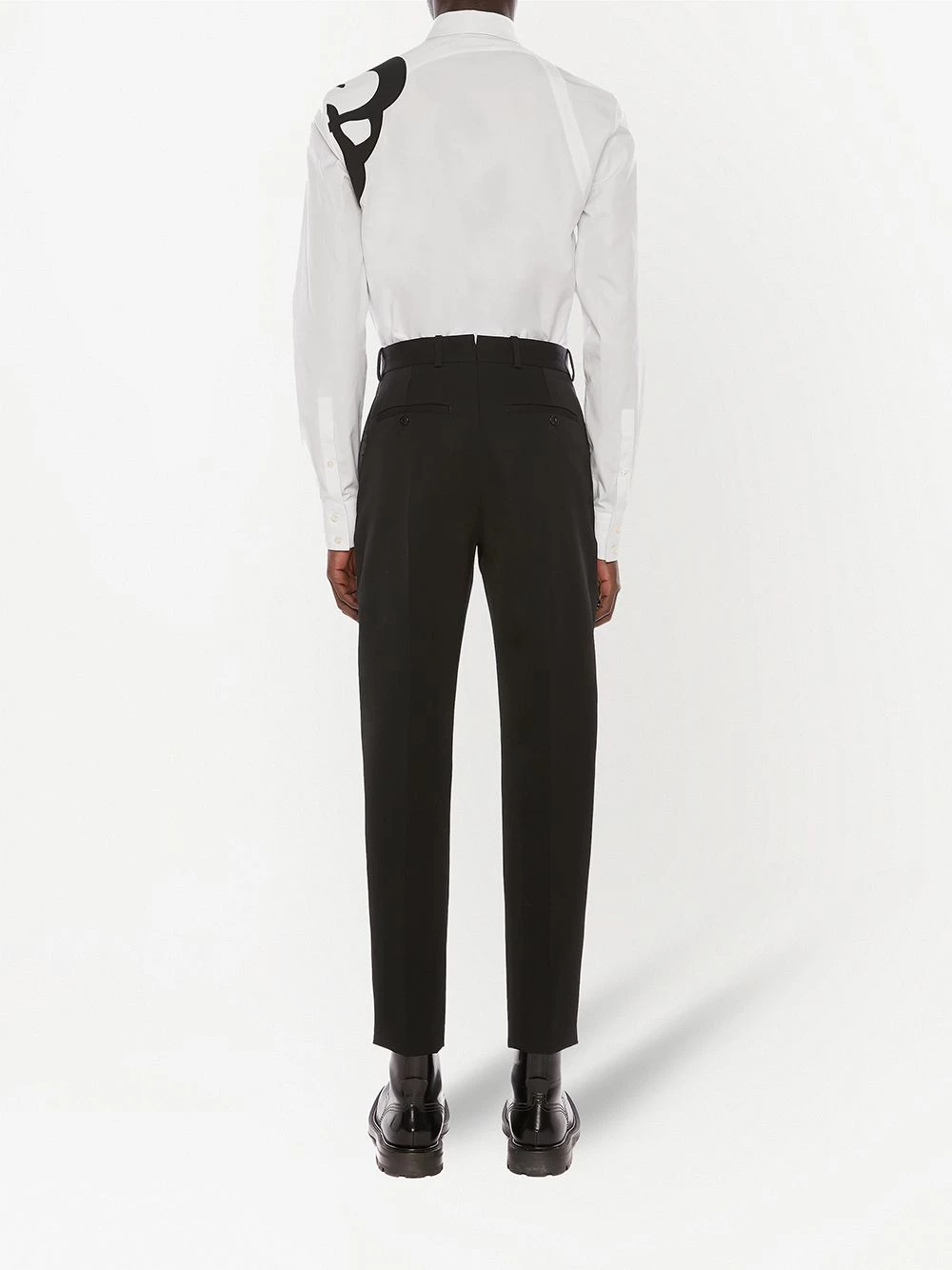 Brand new ๐ Alexander McQueen Tailored satin panel trousers ๐งจ 4 Alexander McQueen tailored satin-panel trousers