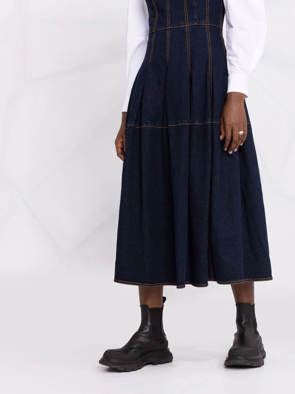 Wholesale โ Alexander McQueen Stitched detailing flared midi ๐ dress ๐งจ 3 Alexander McQueen stitched detailing flared midi dress