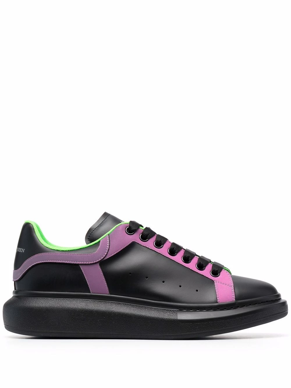 New โ Alexander McQueen Contrast trim low top ๐ sneakers โญ 1 Alexander McQueen contrast-trim low-top sneakers