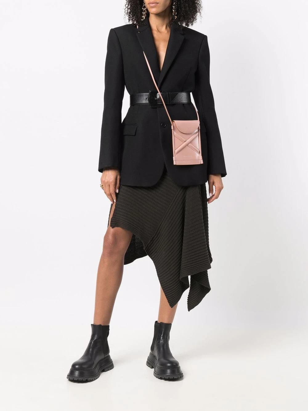 Flash Sale ๐ฅฐ Alexander McQueen Logo print contrast stitching crossbody bag ๐ฅฐ 2 Alexander McQueen logo-print contrast-stitching crossbody bag