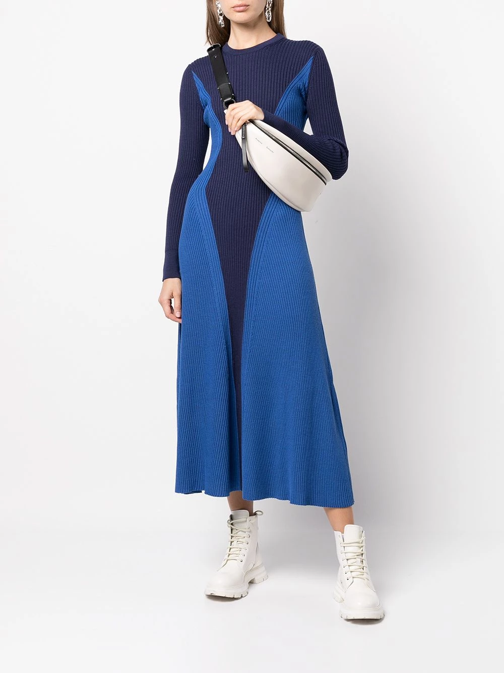 Budget βοΈ Alexander McQueen Colour block wool π dress π 2 Alexander McQueen colour-block wool dress