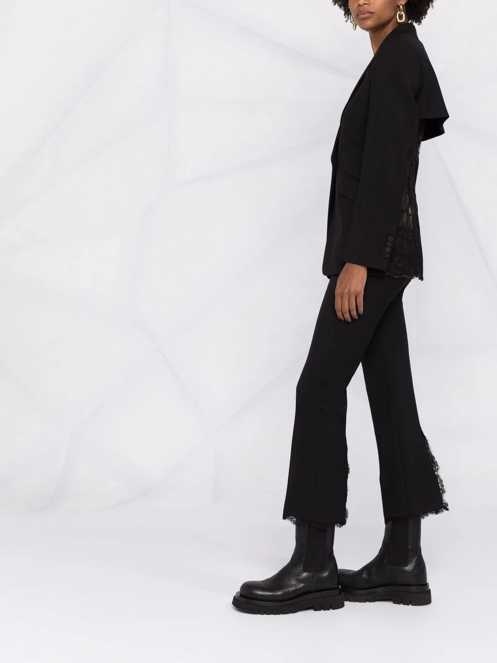 Cheap π₯° Alexander McQueen Lace trim tailored cropped trousers π 6 Alexander McQueen lace-trim tailored cropped trousers