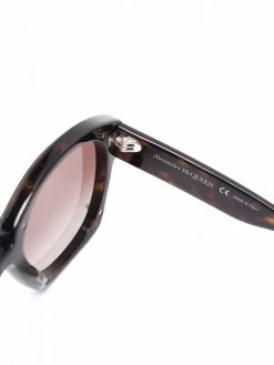 Alexander McQueen tortoiseshell-effect oversized-frame sunglasses