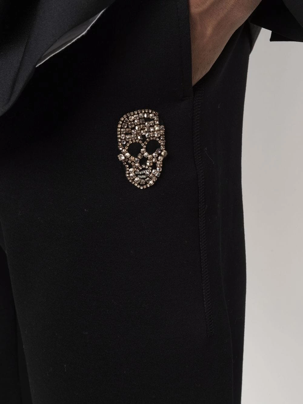 Outlet ๐ Alexander McQueen Sequin embellished skull trackpants ๐ 5 Alexander McQueen sequin-embellished skull trackpants