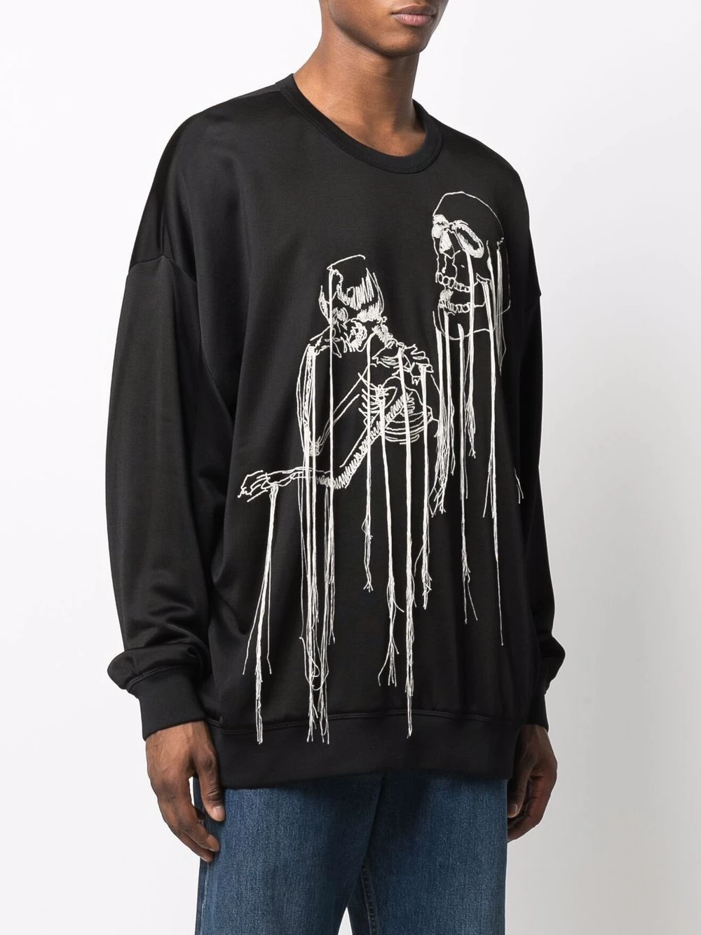 Brand new ๐งจ Alexander McQueen Skull print sweatshirt ๐ 3 Alexander McQueen skull-print sweatshirt